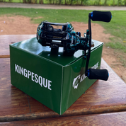 Carretilha Kingpesque Azure Anti-Cabeleira - Drag 10kg 7.2:1 + Óculos Polarizado Kingpesque Grátis