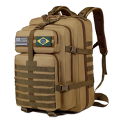 Mochila tática militar 50 litros impermeável em nylon 600D para camping e trilhas.