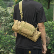 Bolsa pochete tática militar de ombro preta em material de alta resistência Oxford 600D.